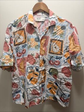 Hollister Men's Short-Sleeve Fruit Print Button-Down Shirt - White Multi Large